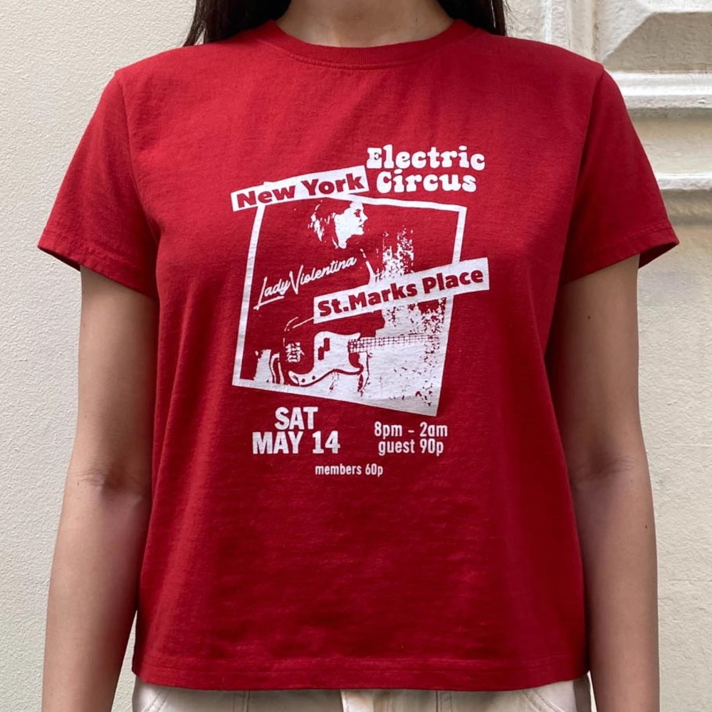 “CHLOE ELECTRIC CIRCUS TOP” red & black John galt electric circus graphic tee